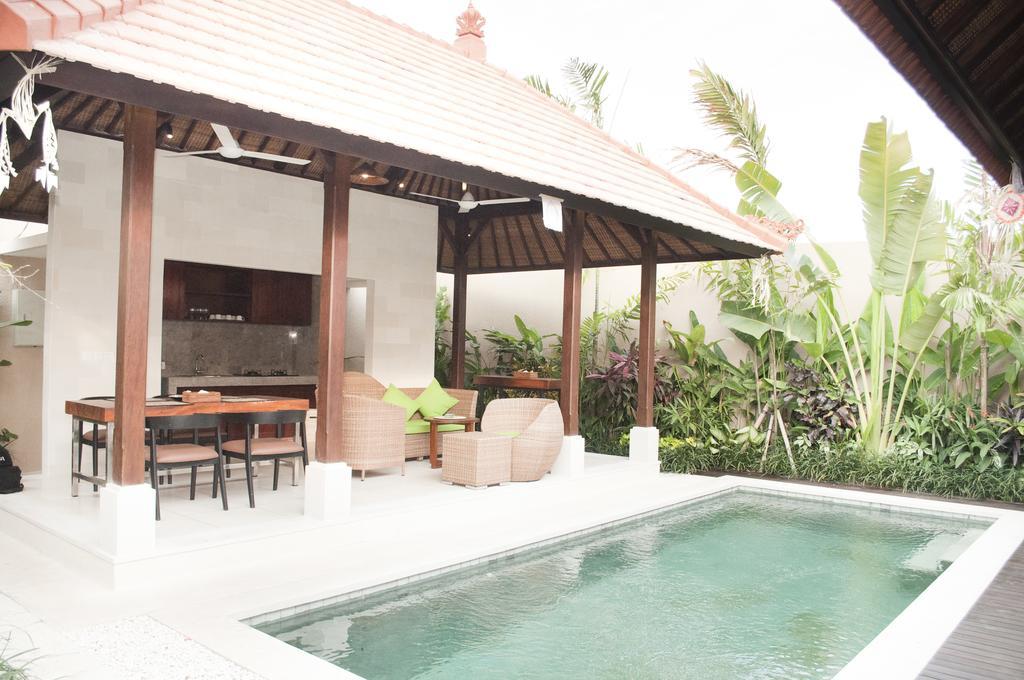 Villa Puspa Tanah Lot Zimmer foto